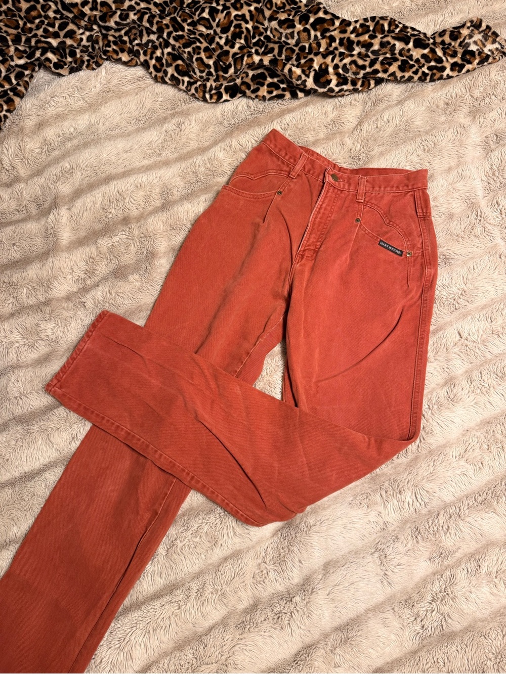 Women's Rocky Mountain Straight Leg Jeans